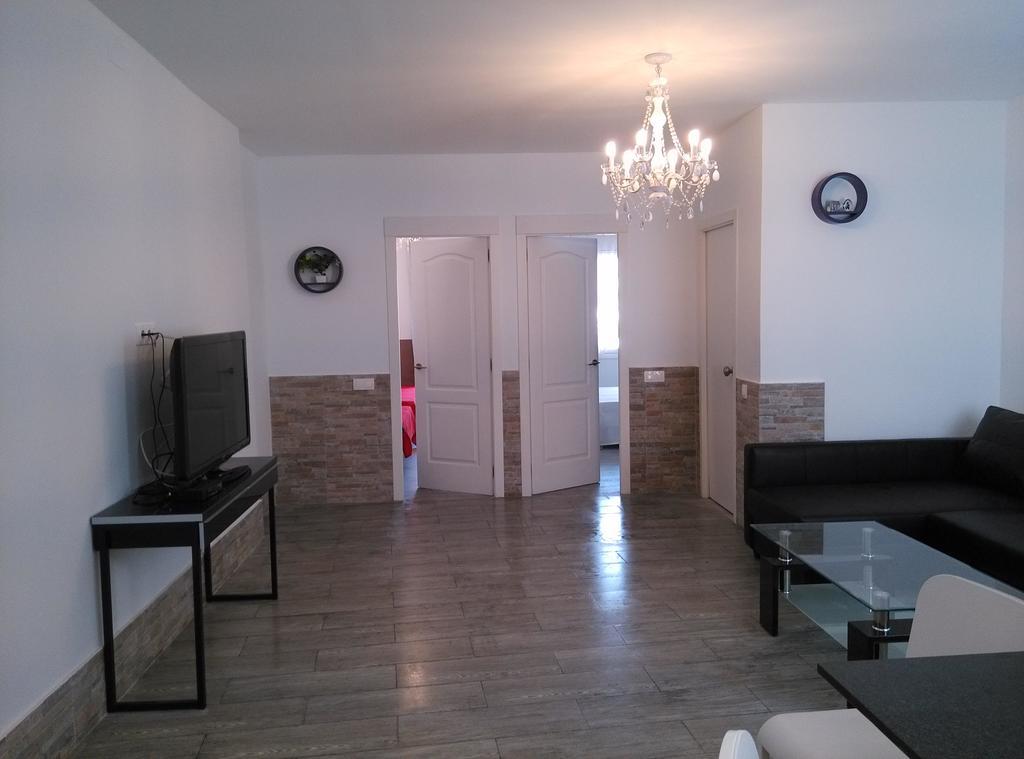 Apartamentos Bcntourism Pineda de Mar Luaran gambar