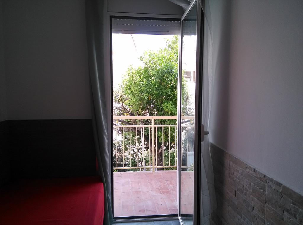Apartamentos Bcntourism Pineda de Mar Luaran gambar